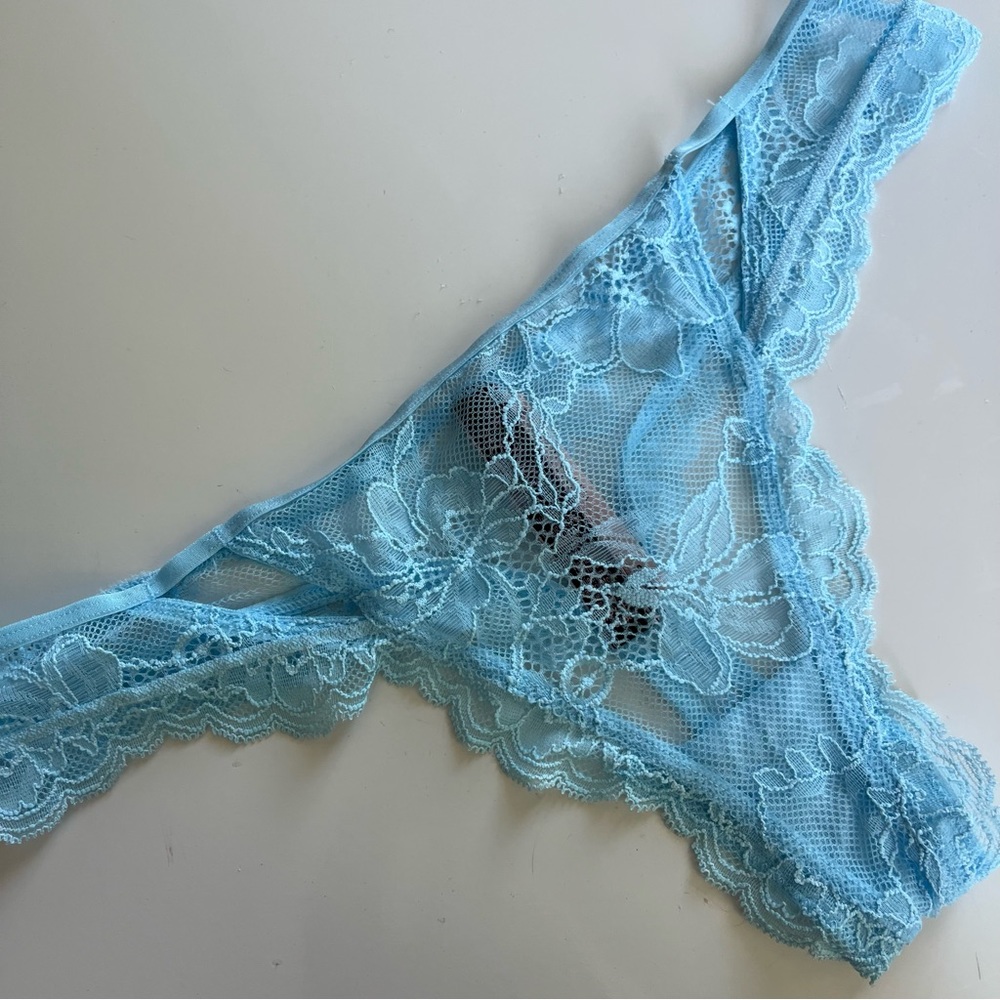 VICTORIA’S SECRET baby blue floral lace very sexy thong